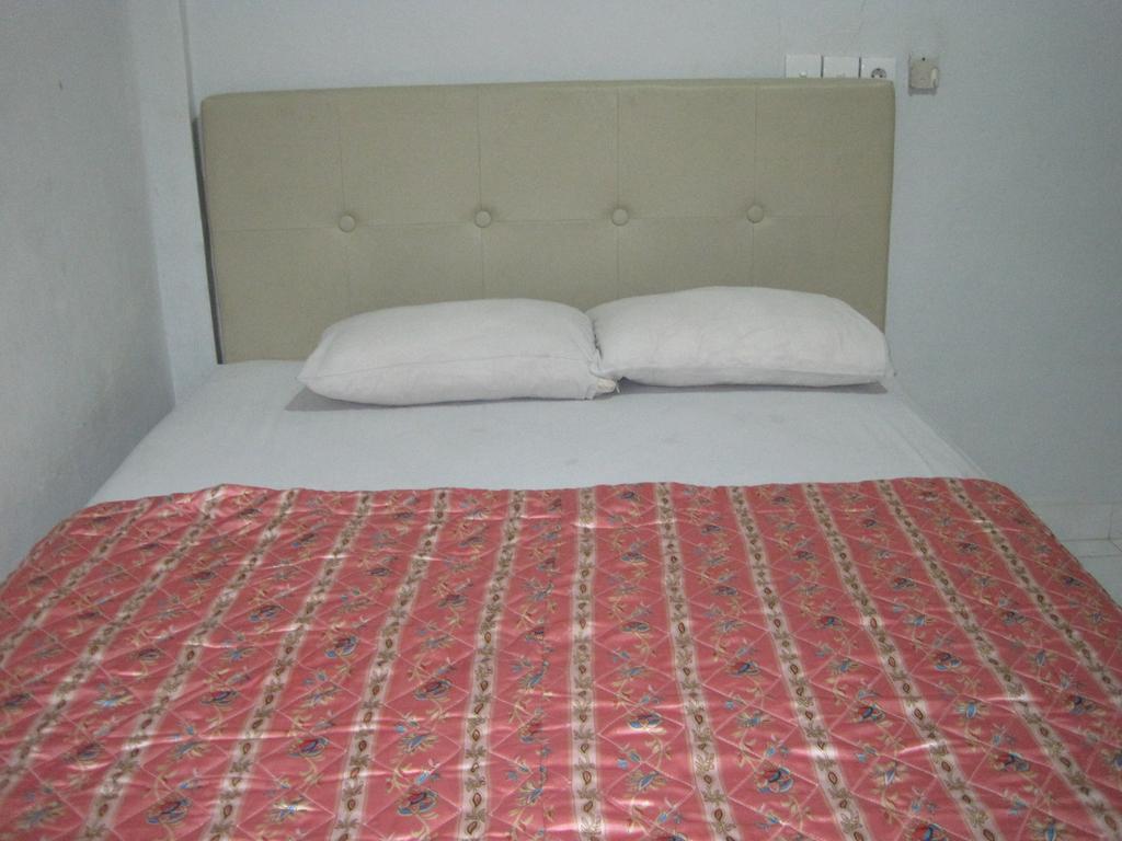 Taman Mekar Beach Inn Kuta Lombok Quarto foto